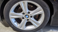Load image into Gallery viewer, WHEEL RIM 128i 135i 2008-2013 17x7 ALLOY - NW327231