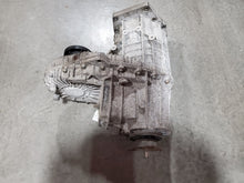 Load image into Gallery viewer, TRANSFER CASE Cayenne 2003 03 2004 04 2005 05 2006 06 - NW177027