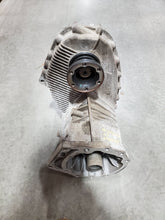 Load image into Gallery viewer, TRANSFER CASE Cayenne 2003 03 2004 04 2005 05 2006 06 - NW177027