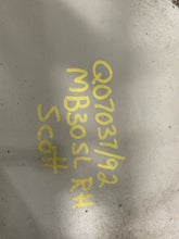 Load image into Gallery viewer, Front Fender MERCEDES 300SL 1992 - NW252913