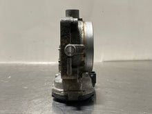 Load image into Gallery viewer, THROTTLE BODY Mercedes R350 R500 E350 C250 ML350 S400 2006 06 07 08 09 10 11 - NW178371