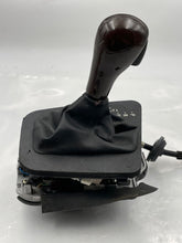 Load image into Gallery viewer, Floor Shifter BMW 325I 2003 - NW77575