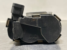 Load image into Gallery viewer, THROTTLE BODY Malibu Monte carlo Aura Impala 2007 07 2008 08 2009 09 2010 10 11 - NW177620