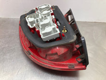 Load image into Gallery viewer, TAIL LIGHT LAMP ASSEMBLY Volkswagen Passat 01 02 03 04 05 Left - NW328623