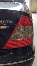 Load image into Gallery viewer, TAIL LIGHT LAMP ASSEMBLY E350 E550 E280 E300 E320 E63 07-09 Right - NW328617