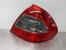Load image into Gallery viewer, TAIL LIGHT LAMP ASSEMBLY E350 E550 E280 E300 E320 E63 07-09 Right - NW328617