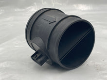 Load image into Gallery viewer, Mass Air Flow Sensor Meter MAF Escalade Avalanche 1500 07-17 - NW4574