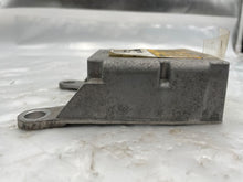 Load image into Gallery viewer, AIR BAG CONTROL MODULE COMPUTER Toyota 4 Runner 04 05 06 07 - NW38481