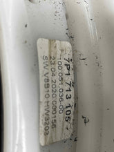 Load image into Gallery viewer, Floor Shifter Volkswagen Touareg 2012 - NW329858