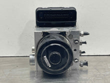Load image into Gallery viewer, ABS Pump Volkswagen Touareg 2012 - NW329376