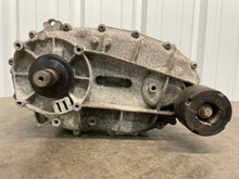 Load image into Gallery viewer, Transfer Case Volkswagen Touareg 2012 - NW330446