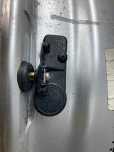 Load image into Gallery viewer, WHEEL Volvo S60 V70 05 06 07 08 09 16x7 5 Triple Spoke - NW330615