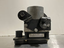 Load image into Gallery viewer, ABS PUMP 525i 530i 630i 550i 2006 06 2007 07 - NW329368
