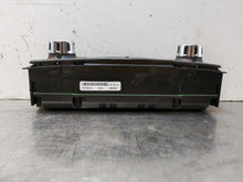Load image into Gallery viewer, Temperature Controls Volkswagen Touareg 2012 - NW331099