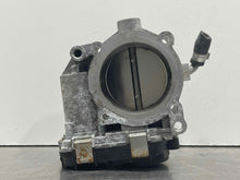 Load image into Gallery viewer, THROTTLE BODY Vw Beetle Jetta Rabbit 05 - 07 - NW331379