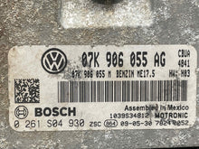 Load image into Gallery viewer, ECU ECM COMPUTER Volkswagen Jetta Golf 2010 10 Auto - NW330917