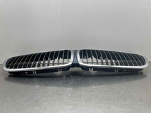 Load image into Gallery viewer, GRILLE BMW 760i Alpina 750i 2006 06 2007 07 2008 08 Upper - NW331089