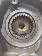 Load image into Gallery viewer, TRANSFER CASE E350 E280 E300 E320 E550 E63 2007 07 2008 08 - NW176978