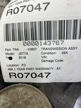 Load image into Gallery viewer, Transmission Volkswagen Jetta 2019 - NW331404