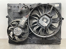 Load image into Gallery viewer, RADIATOR FAN ASSEMBLY Audi Q7 2007 07 2008 08 2009 09 2010 10 - NW63685