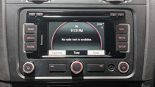 Load image into Gallery viewer, RADIO Volkswagen Golf Golf GTI 2012 12 2013 13 2014 14 AM FM CD - NW331991