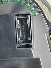Load image into Gallery viewer, SPEEDOMETER CLUSTER BMW 530i 525i 2006 06 2007 07 - NW332072
