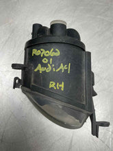 Load image into Gallery viewer, PARKLAMP Audi A4 S4 1999 99 00 01 02 Right - NW331796