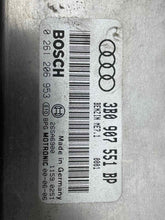 Load image into Gallery viewer, ECU ECM COMPUTER Audi A4 Passat 1999 99 2000 00 01 02 - NW331715