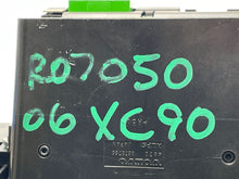 Load image into Gallery viewer, Radio Control Panel Volvo XC90 2003 03 2004 04 2005 05 2006 06 - NW332696