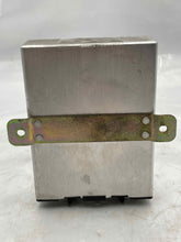 Load image into Gallery viewer, ECU ECM COMPUTER 380SL 380Se 1981 81 1982 82 83 84 85 - NW332404