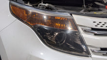 Load image into Gallery viewer, Headlight Lamp Assembly Ford Explorer 2012 - NW332554