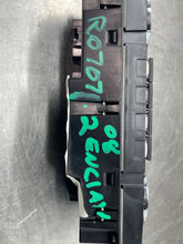 Load image into Gallery viewer, FRONT TEMPERATURE CONTROLS Enclave Traverse 08 09 10 11 12 - NW333379