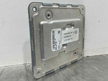 Load image into Gallery viewer, Headlight Lamp Assembly CORSAIR 2020 - NW334053
