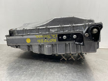 Load image into Gallery viewer, Inverter Volkswagen Touareg 2012 - NW334278