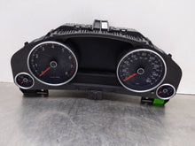 Load image into Gallery viewer, Speedometer Cluster Volkswagen Touareg 2012 - NW334452