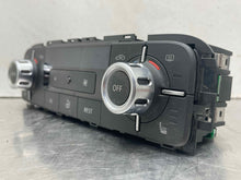 Load image into Gallery viewer, Temperature Controls Volkswagen Touareg 2012 - NW334356