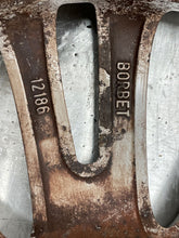 Load image into Gallery viewer, Wheel Rim SAAB 9-5 2005 - NW335406