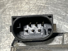Load image into Gallery viewer, Throttle Body Chrysler Crossfire 2004 - NW177381