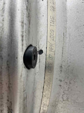 Load image into Gallery viewer, Wheel Rim FORD F350SD PICKUP 2009 - NW335381