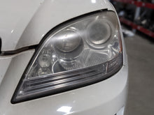 Load image into Gallery viewer, HEADLIGHT LAMP ASSEMBLY ML320 ML350 ML500 ML550 ML63 06-08 Left - NW334968