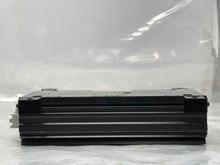 Load image into Gallery viewer, Radio Cadillac Seville 2002 - NW135501