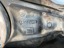 Load image into Gallery viewer, CARRIER ASSEMBLY MERCEDES E320 CLK320 97 98 99 - 02 03 - NW46905