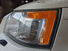 Load image into Gallery viewer, HEADLIGHT LAMP ASSEMBLY Land Rover LR2 08 09 10 11 12 Left - NW337805