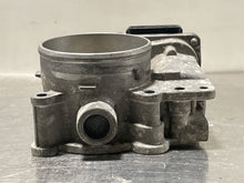 Load image into Gallery viewer, THROTTLE BODY Land Rover LR2 2008 08 2009 09 2010 10 2011 11 3.2L - NW338045
