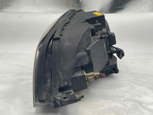 Load image into Gallery viewer, Headlight Lamp Assembly LINCOLN LS 2006 - NW102136