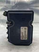 Load image into Gallery viewer, ABS Pump Dodge Durango 2013 - NW338869