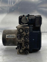 Load image into Gallery viewer, ABS Pump Dodge Durango 2013 - NW338869