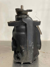 Load image into Gallery viewer, CARRIER ASSEMBLY E320 E500 Rear 03 04 05 - NW46956