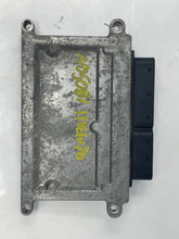 Load image into Gallery viewer, ECU ECM COMPUTER C70 S60 S80 V70 XC60 XC70 XC90 2011-2015 - NW63194