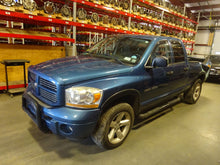 Load image into Gallery viewer, TRANSFER CASE Dodge 1500 Pickup 06 07 08 09 10 11 12 - NW176413